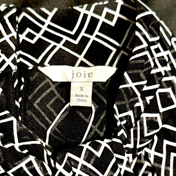 NWT JOIE
Leikyn B Black & White Ruffle Draped Silk Halter Top - Size Smallll - Picture 10 of 13